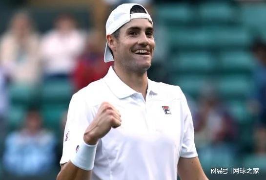 在阿森纳逐 在阿森纳逐