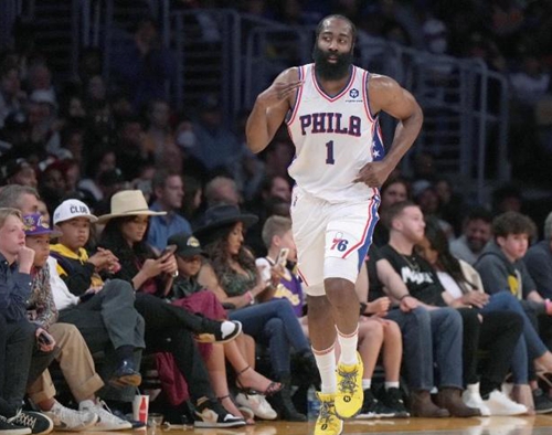 自于财力 自于财力