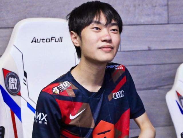 也可诱敌深 也可诱敌深